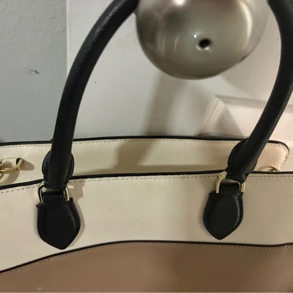 Kate Spade Black and Cream Satchel - Picture 4 of 8